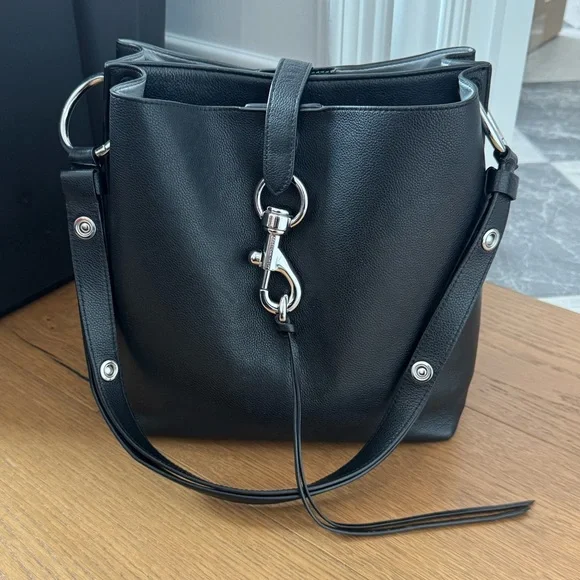 Rebecca Minkoff Megan Shoulder Bag - Black Leather - EUC - Picture 1 of 16